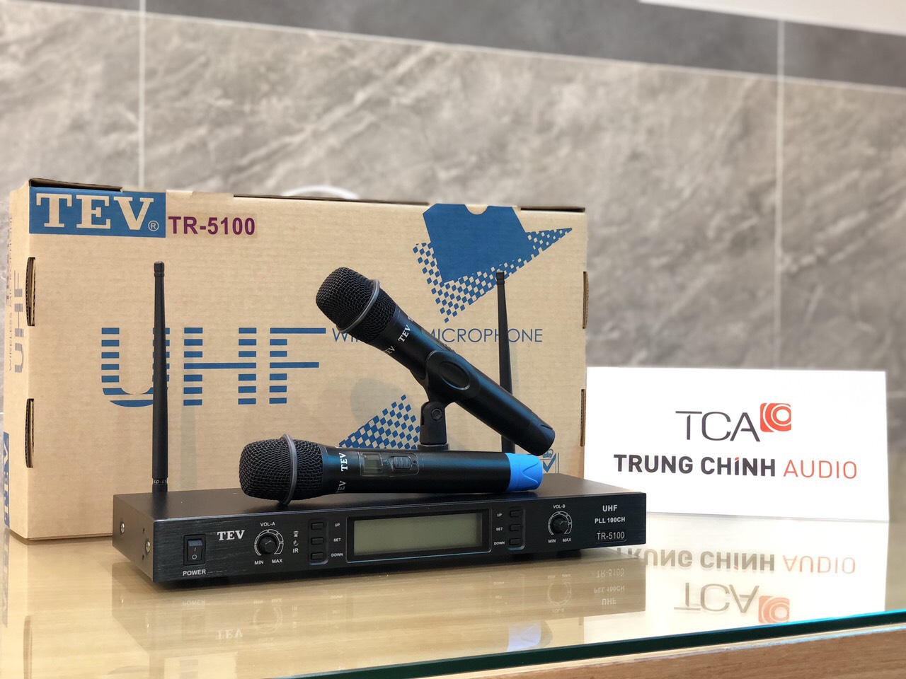 Top 5 micro không dây cầm tay TEV cho sân khấu